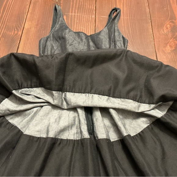 Adorable Gap Denim Dress - Picture 6 of 16